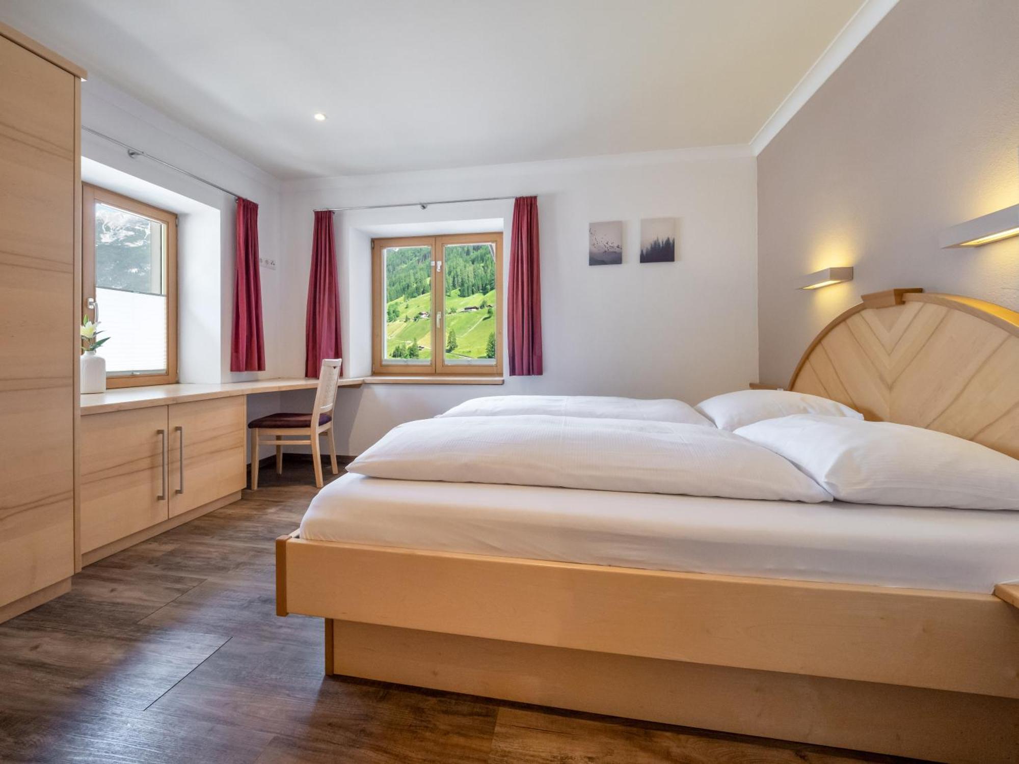 Appartement Sonne, Mond und Sterne Neustift im Stubaital Zimmer foto