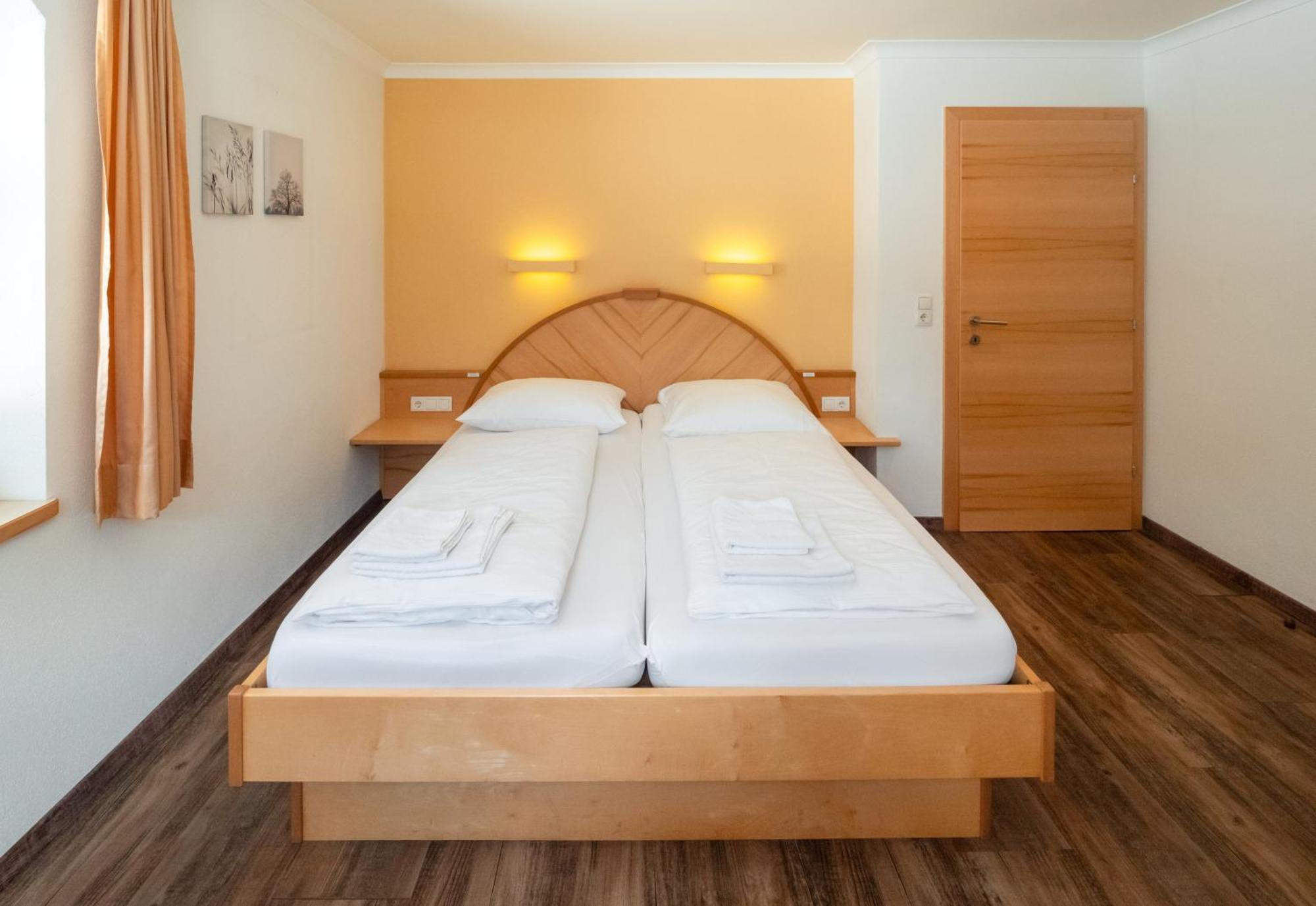 Appartement Sonne, Mond und Sterne Neustift im Stubaital Zimmer foto